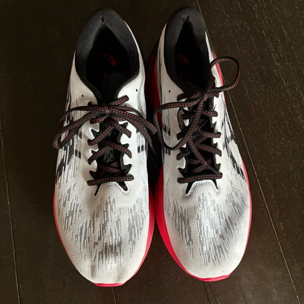 ASICS Novablast 3 Men’s Running Walking‎ Shoes Sneakers Workout Size 11.5 - Picture 4 of 11